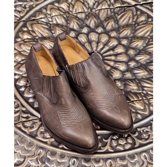 Elegant Brown Women's Shoes - Picture 1 of 5